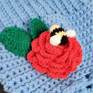 Rose with bumblebee Dog Hat